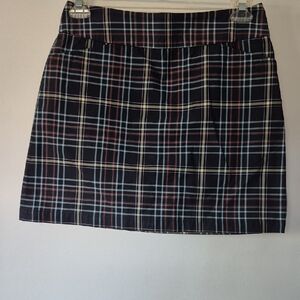 Chic Plaid Mini Skirt - Black and Red